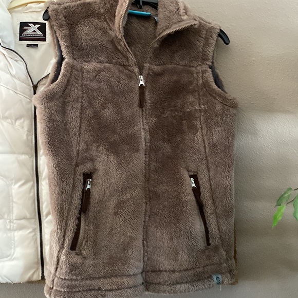 Vests - Set of 3 - Picture 2 of 10